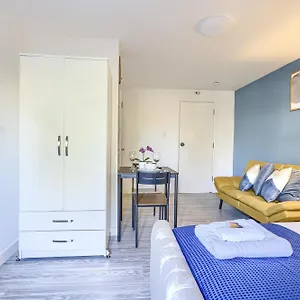 https://apt-hackney-central-deluxe.cambridgehotelsuk.com